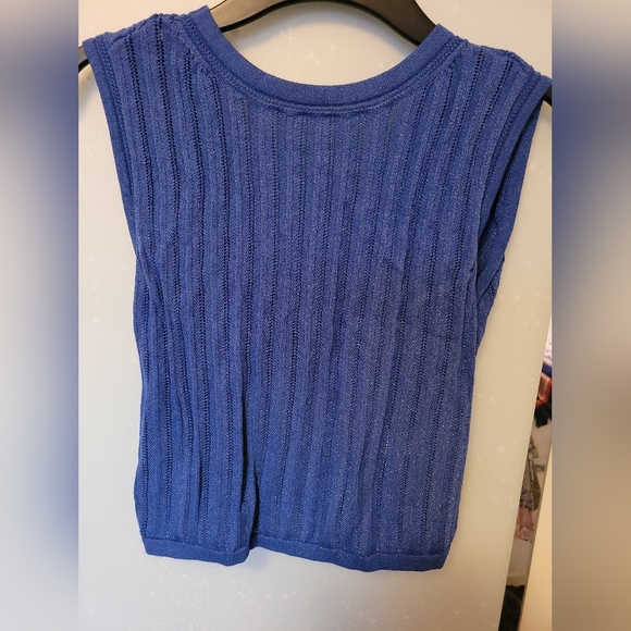 Current Air los angeles. Top - Picture 2 of 2